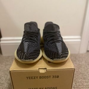 Addidas Yeezy Boost 350 V2 Carbon size 8